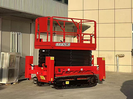 全自行履带越野式剪叉升降平台01